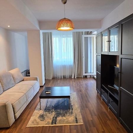 Apartment Summerland Mamaia Exterior photo